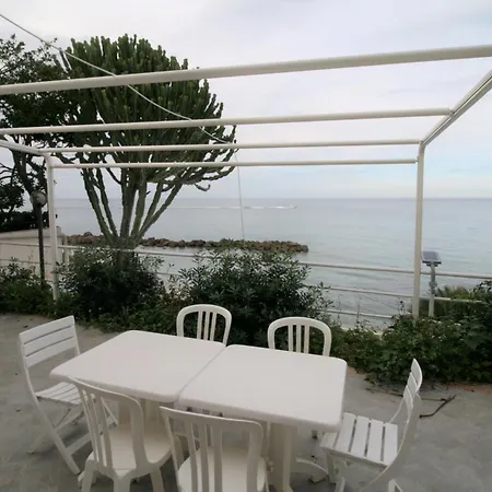 Laura Appartamento Pizzo (Calabria)