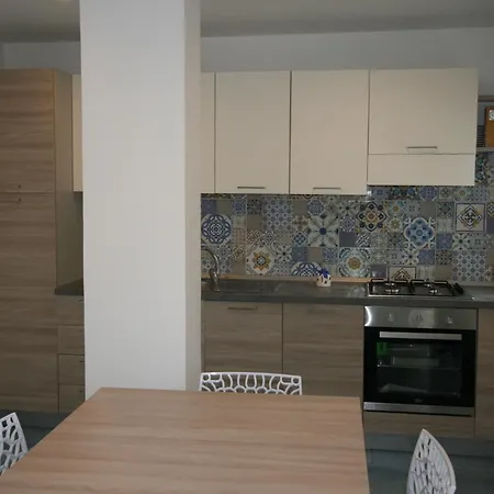 Laura Apartment