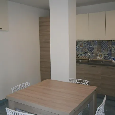Laura Apartment